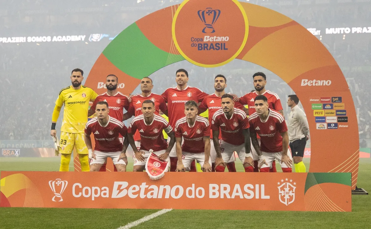 Internacional é punido pelo STJD e Fabinho Soldado é somente advertido por confusão no Gre-Nal