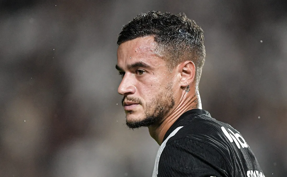 Análise: Santos muda de patamar com reforços, mas chegada de Philippe Coutinho não empolga