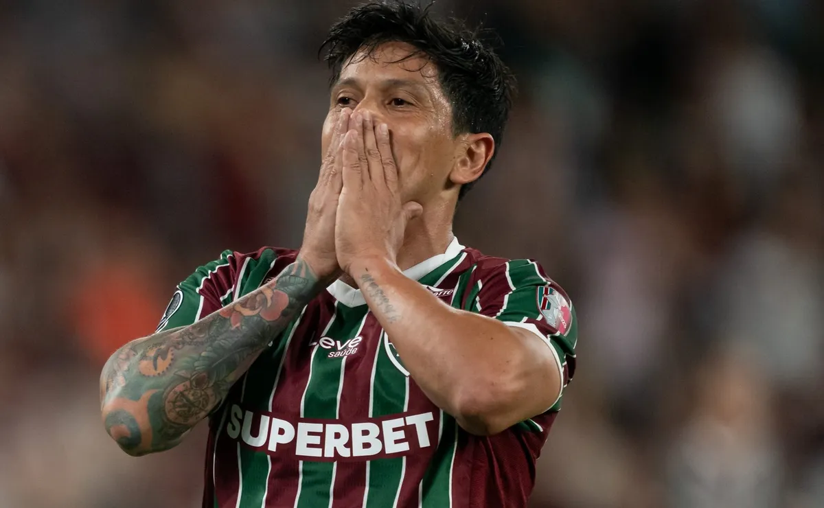 Cano vira dúvida no Fluminense para o fim de semana após suspeita de lesão