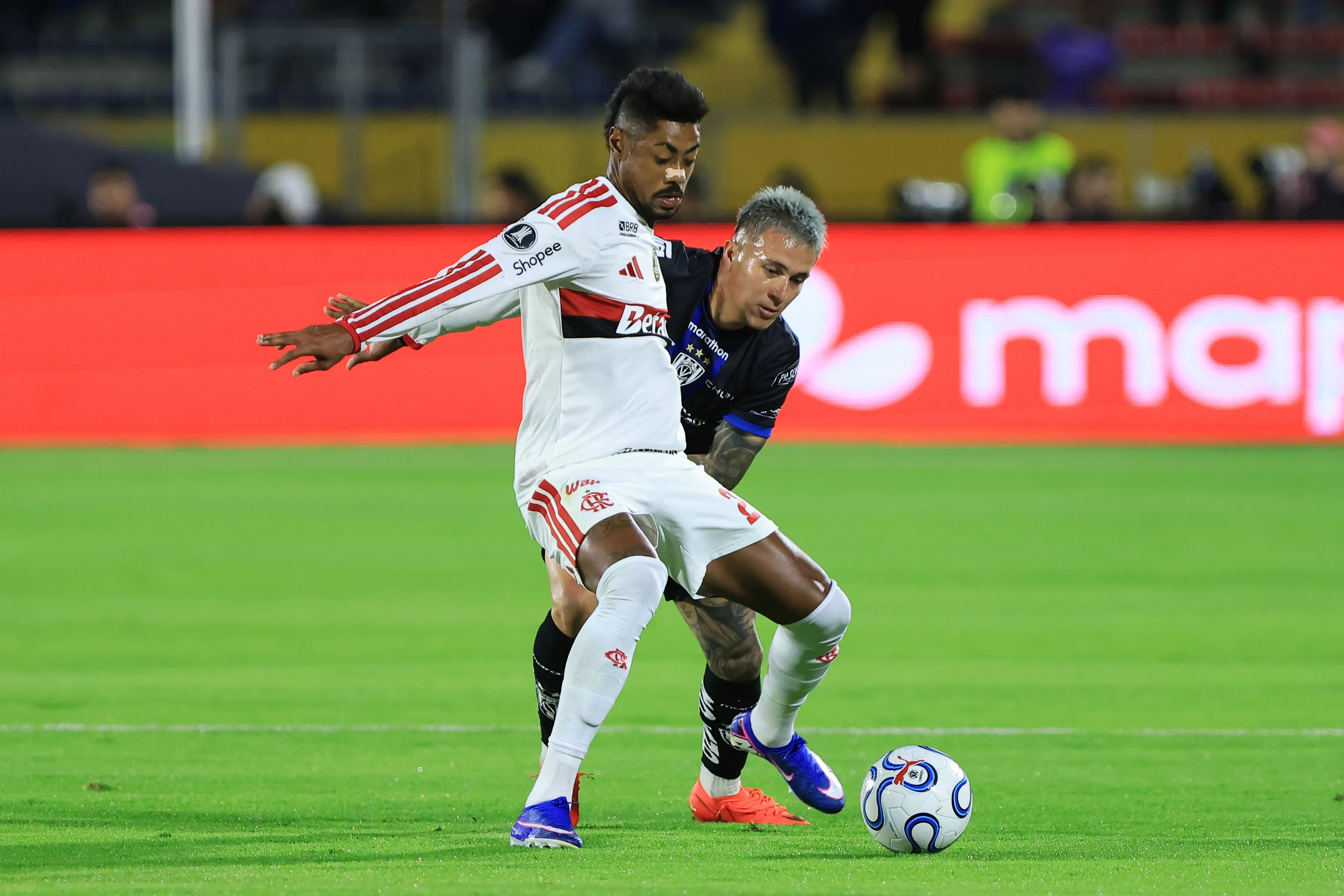 Independiente del Valle x Flamengo. (Photo by Franklin Jacome/Getty Images)