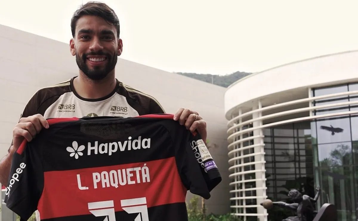 Lucas Paquetá assume novamente a camisa 11 do Flamengo após saída de Everton Cebolinha