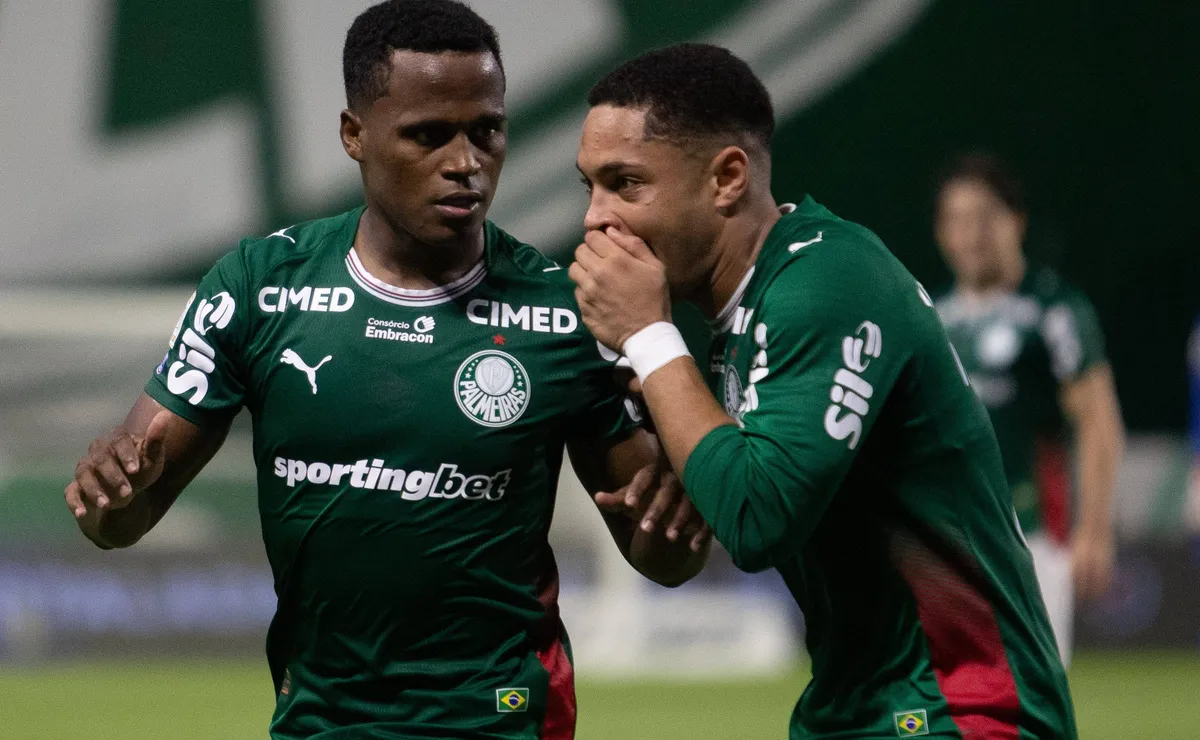 Palmeiras vence clássico contra o São Paulo, mas velhos problemas continuam evidentes