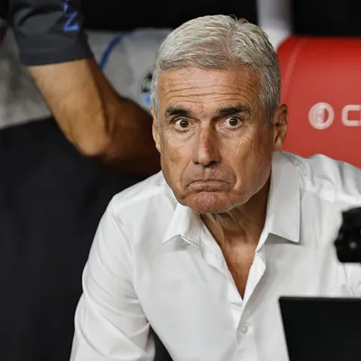 Grêmio demite Luís Castro após derrota para o Vasco