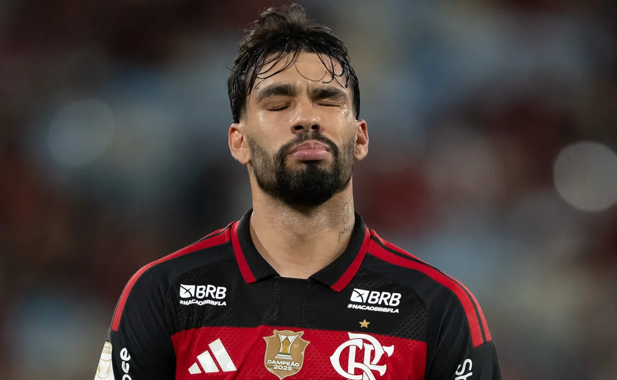 Paquetá, Pulgar e Samuel Lino levam amarelo e ficam fora do próximo jogo do Flamengo no Brasileirão