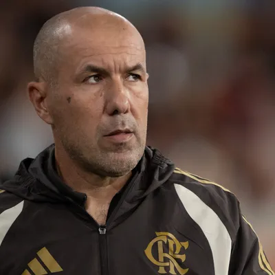 Leonardo Jardim alerta para falha em vitória do Flamengo
