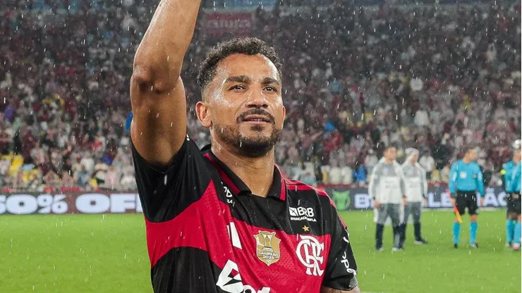 Danilo jogador do Flamengo na vitória diante do Corinthians pelo Brasileirão