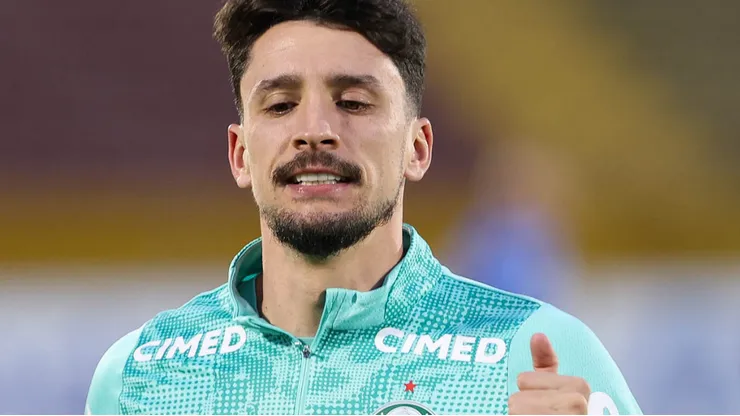 Piquerez apareceu no campo na atividade em Quito. Foto: Cesar Greco/Palmeiras
