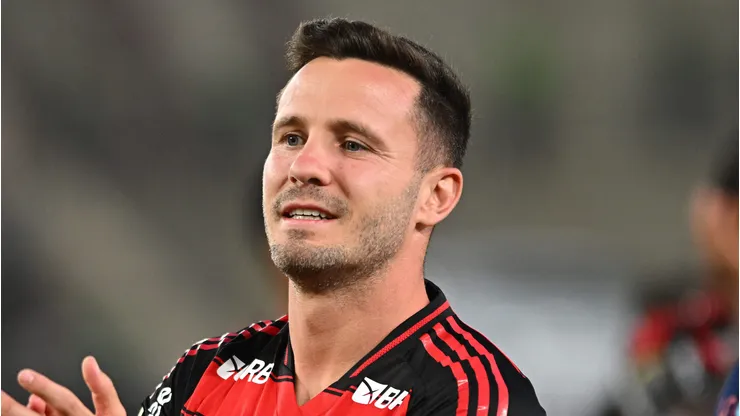 Saúl busca oportunisades no time do Flamengo de Leonardo Jardim - Foto: Rodrigo Valle/Getty Images