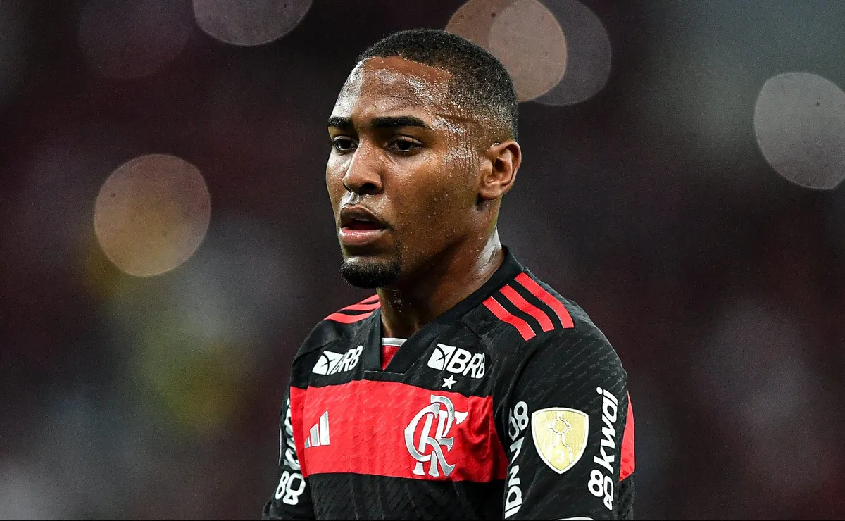 Flamengo acerta saída de Lorran para os Emirados Árabes Unidos