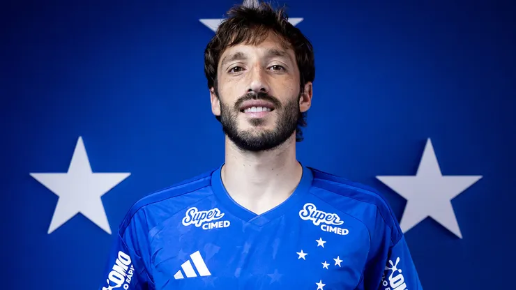 Matías Viña, lateral-esquerdo uruguaio do Cruzeiro