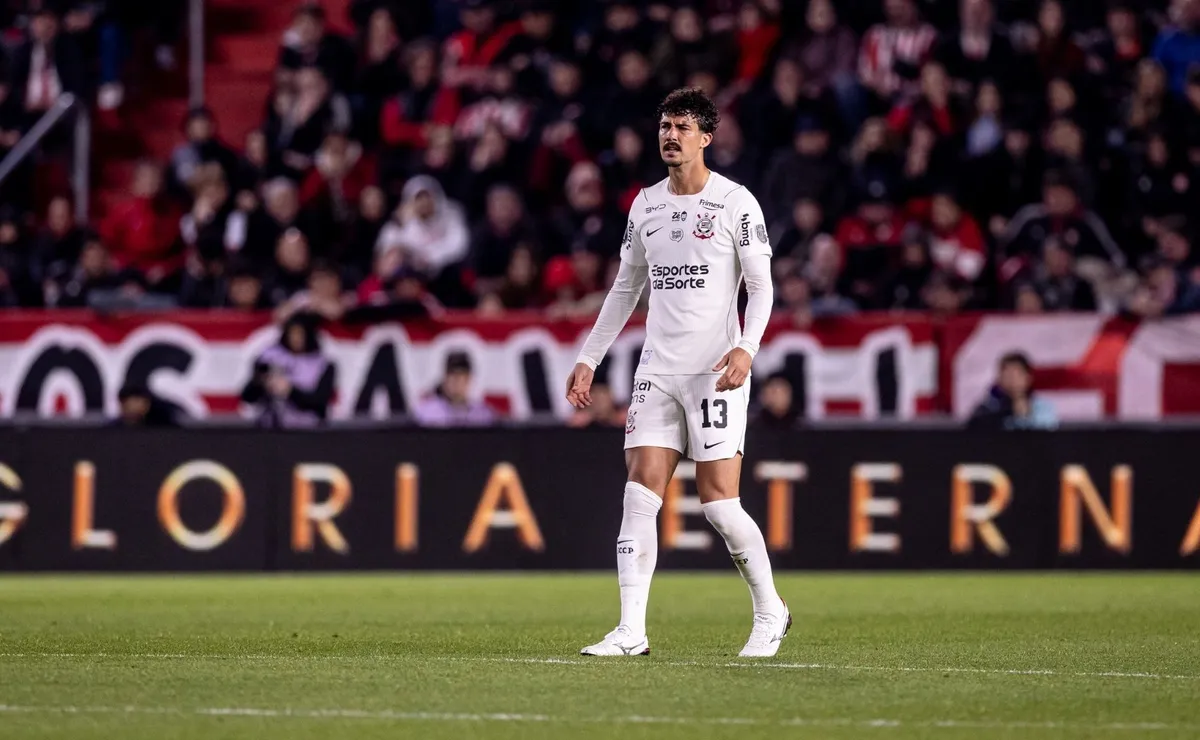 Opinião: Corinthians chega ao jogo do ano precisando ser maior que a própria crise