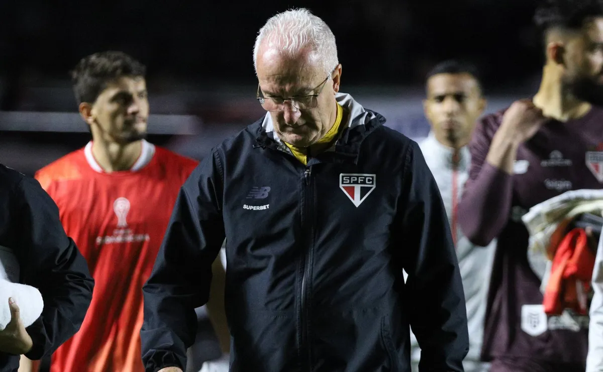 São Paulo erra muito, empata com o Boca Juniors e é eliminado da Copa Sul-Americana