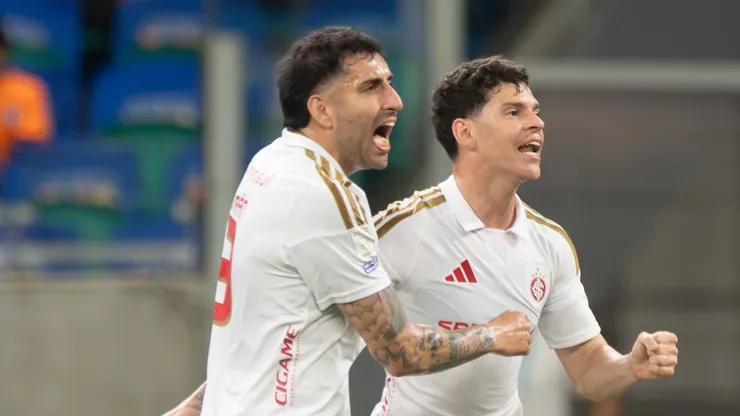 Ronaldo pode substituir Villagra contra o São Paulo. Jhony Pinho/AGIF.