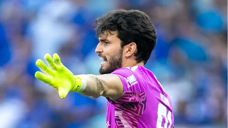 Otávio, goleiro do Cruzeiro - Foto: Fernando Moreno/AGIF