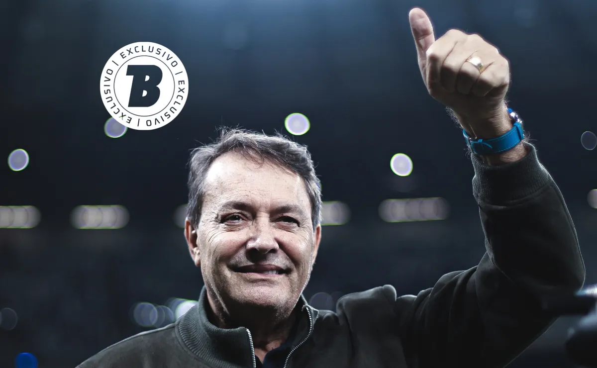 Pedro Lourenço adota tom de cobrança no Cruzeiro e quer vaga na Libertadores para salvar temporada