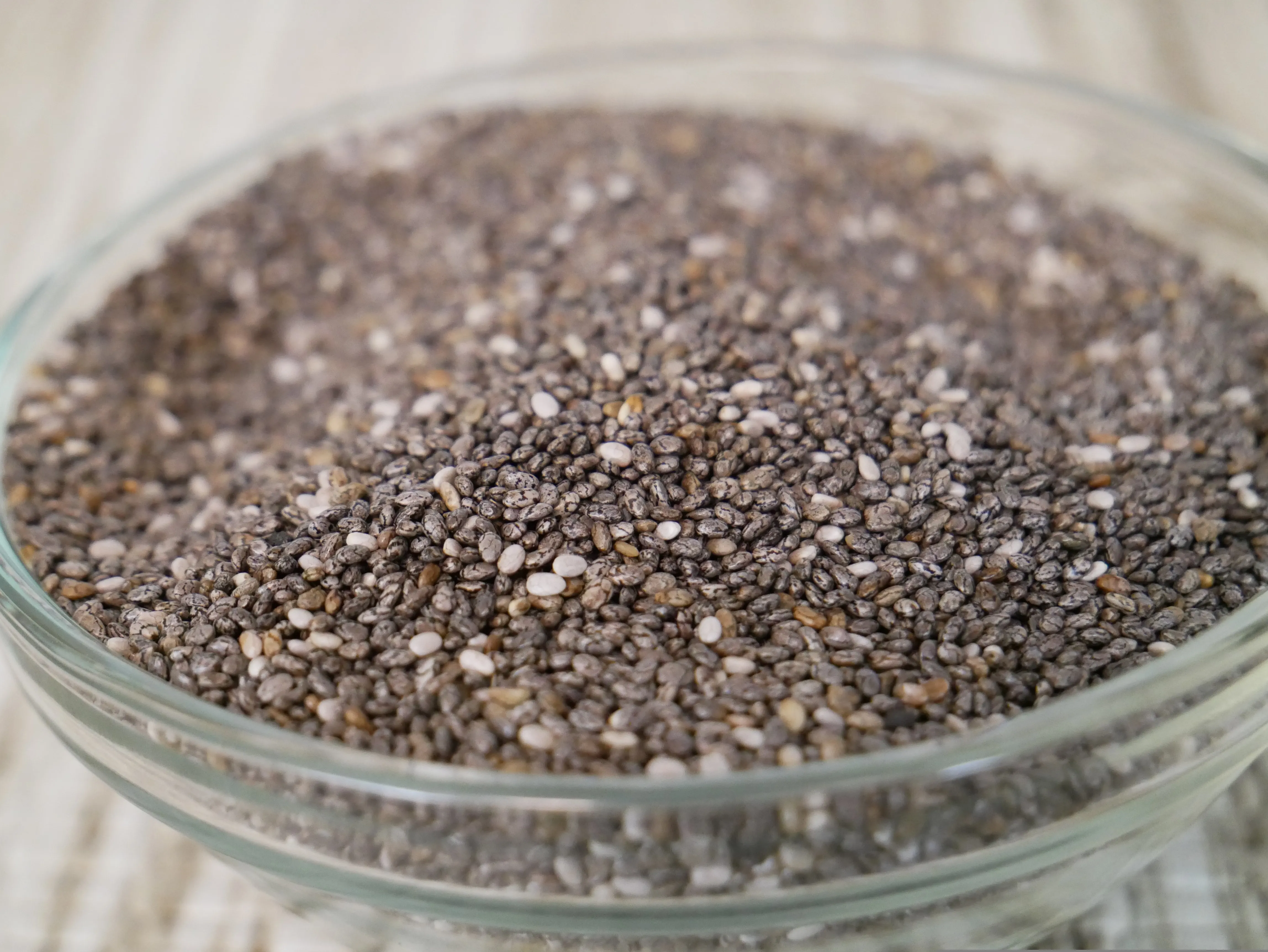 Sementes de chia. Foto: Pixabay/u_kvsy5ovv