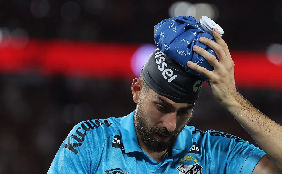 Luan Peres falha e Santos vê vantagem contra o Atlético-MG desmoronar pela Sul-Americana
