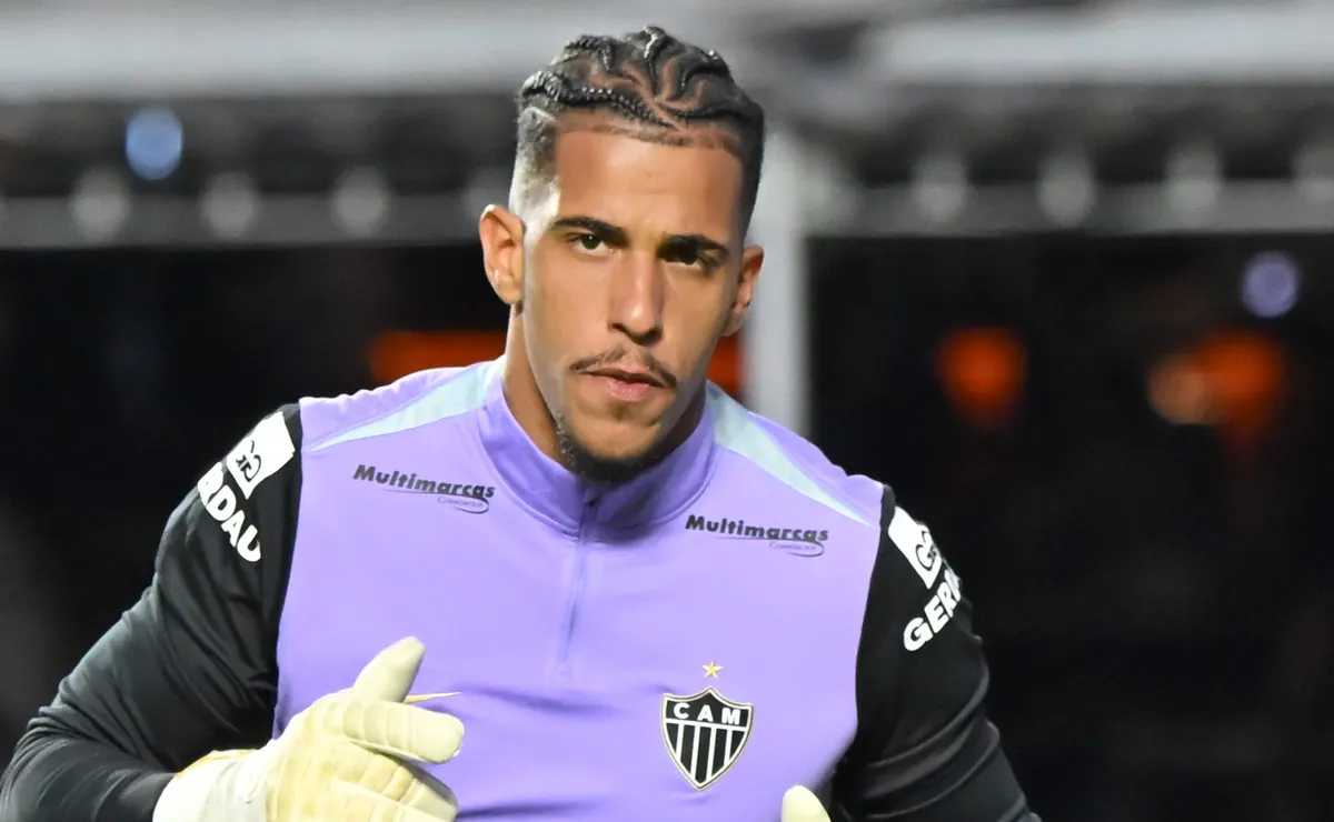 Gabriel Delfim brilha nos pênaltis, Atlético-MG vence o Santos e avança na Sul-Americana