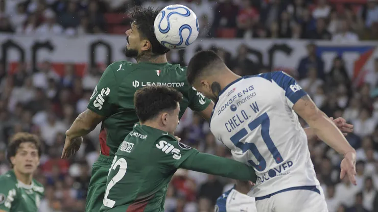 Bola aérea quase deixou Palmeiras na mão diante da LDU nesta quarta-feira (16)