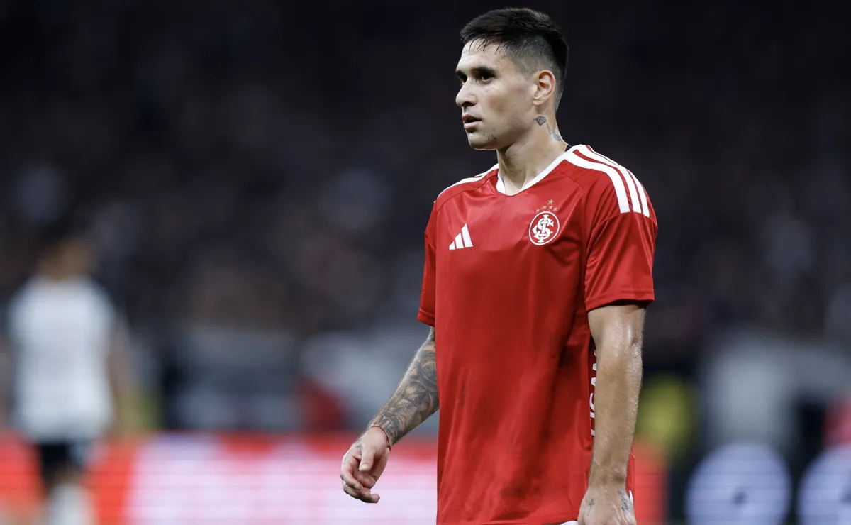 Villagra ainda terá que jogar 7 partidas para ser comprado pelo Inter por R$ 24 milhões