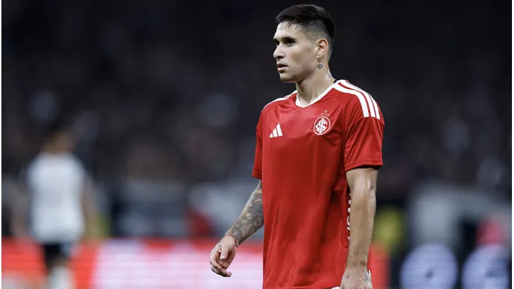 Villagra ainda precisa de sete jogos pelo Inter. Marcello Zambrana/AGIF.