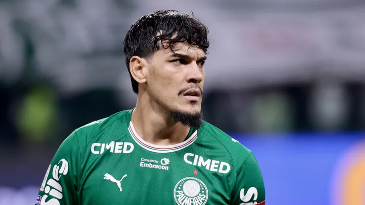 Gustavo Gómez é titular absoluto na zaga do Palmeiras. Foto: Marcello Zambrana/AGIF