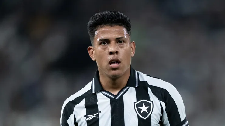 Matheus Martins pelo Botafogo