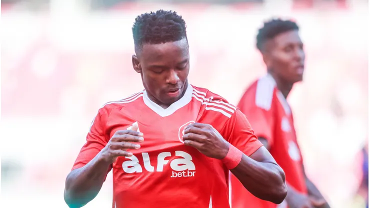 Carbonero pode ser vendido pelo Inter. Luiz Erbes/AGIF.