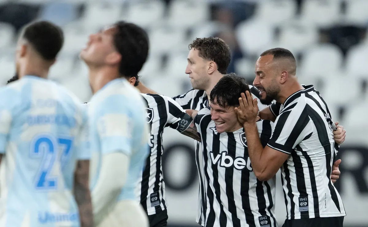 CBF divulga áudio do VAR em gol anulado do Grêmio contra o Botafogo pelo Brasileirão