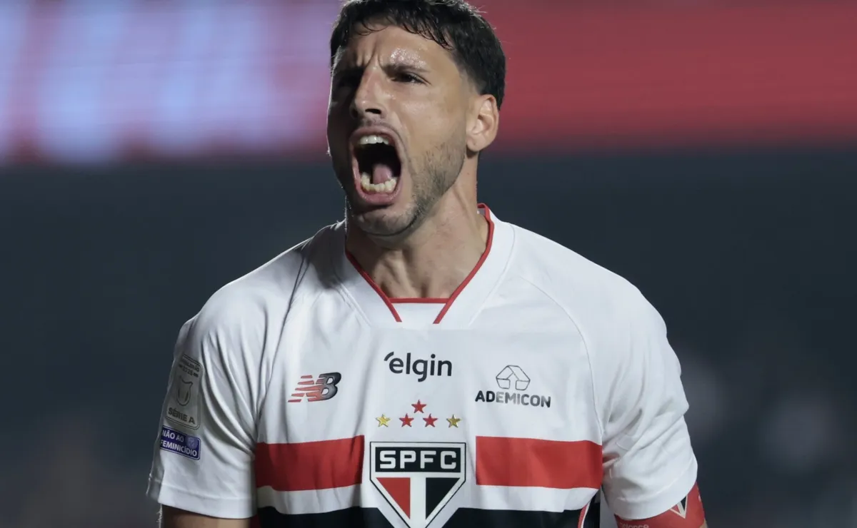 Calleri volta a marcar, São Paulo faz gol cedo e derrota Internacional por 1 a 0