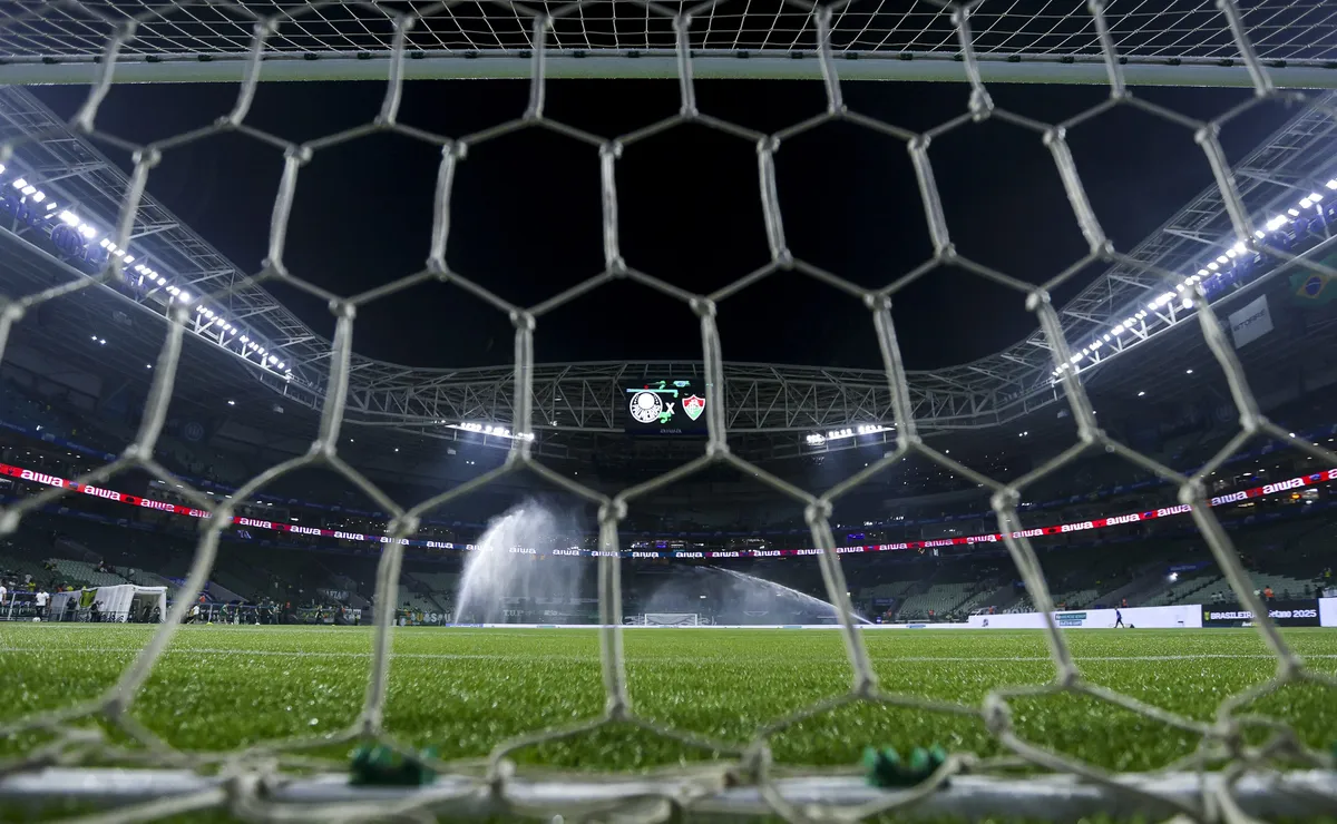 Fluminense bate o pé e exige do Palmeiras dobro de ingressos no Nubank Parque para semifinal da Libertadores