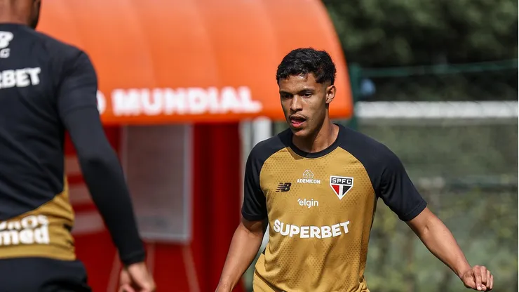 Atacante é uma das promessas do São Paulo - Foto: Erico Leonan / São Paulo FC