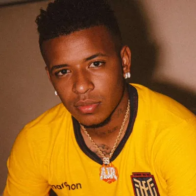Keny Arroyo é convocado pela Seleção do Equador