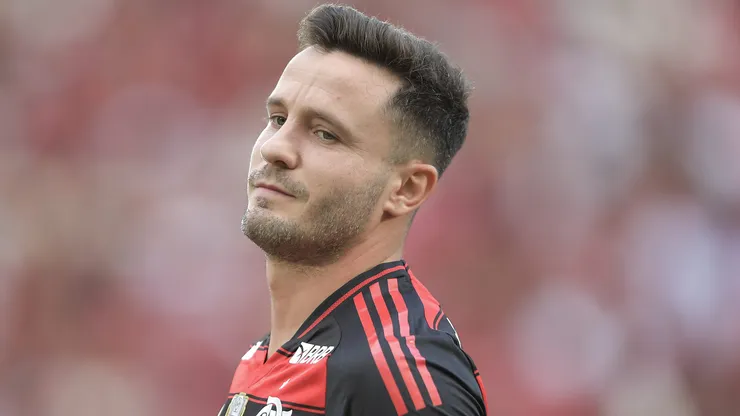 Saul jogador do Flamengo durante partida contra o Gremio no estadio Maracana pelo campeonato Brasileiro A 2025.