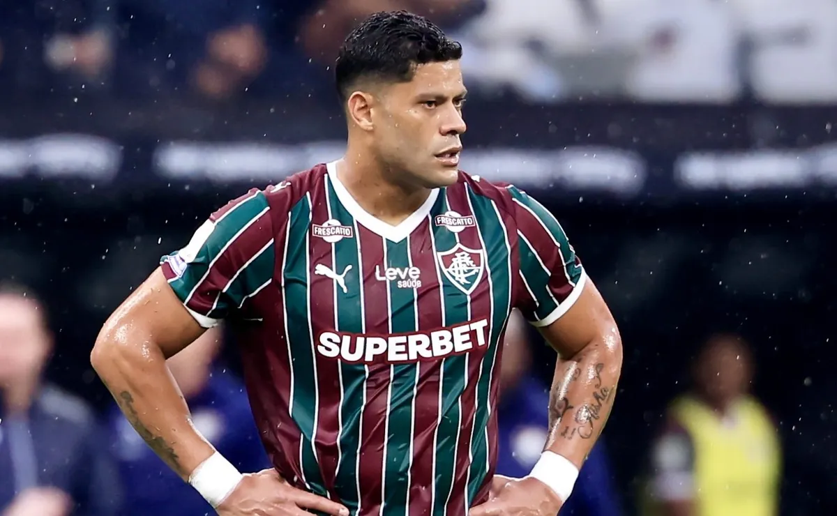 Hulk cita guerra espiritual vivida no Fluminense após decidir contra o Corinthians: “Ninguém tem noção”