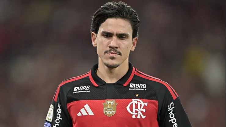Pedro jogador do Flamengo comemora seu gol durante partida contra o Bragantino no estadio Maracana pelo campeonato Brasileiro A 2026.