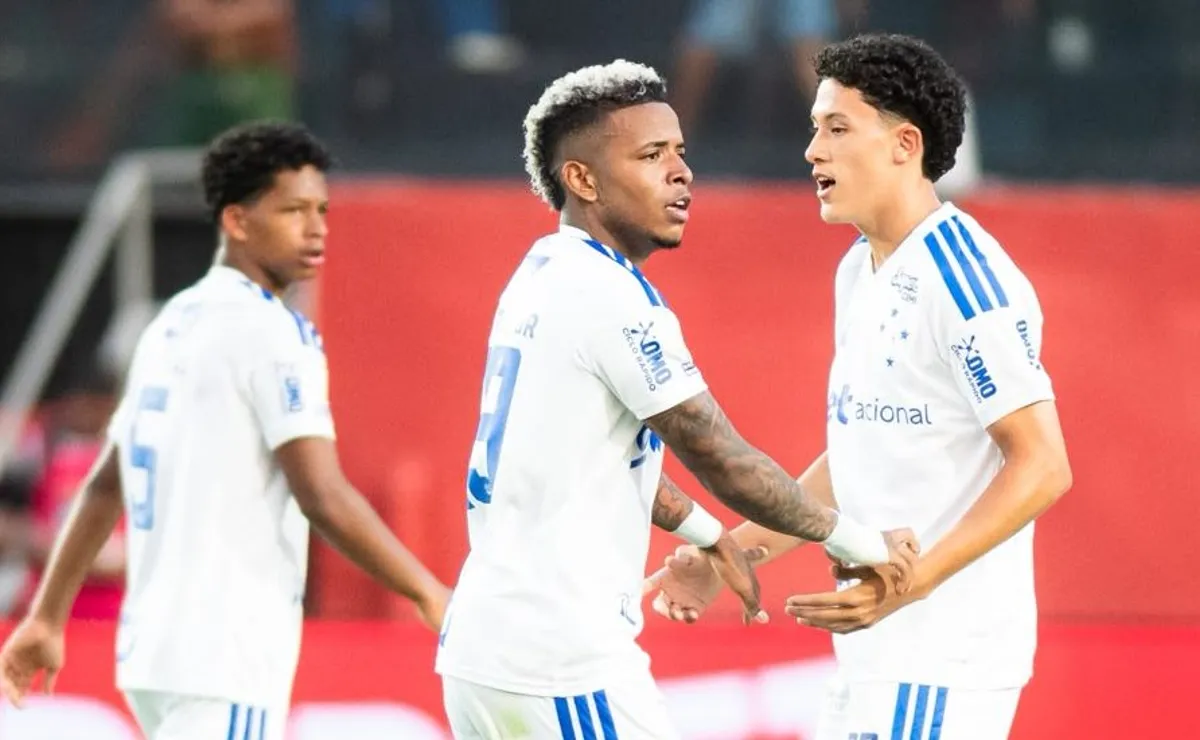 Opinião: Cruzeiro deve ter joias como pilares do time para a sequência da reta final da temporada