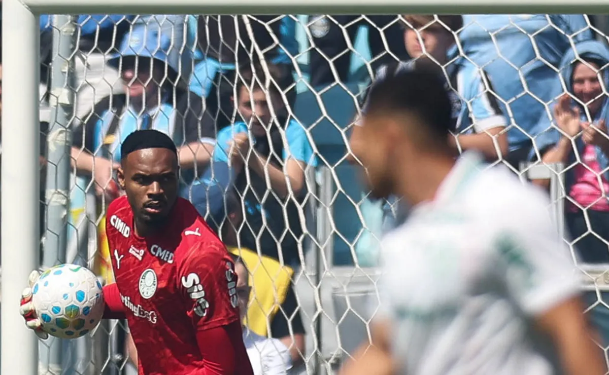 Palmeiras produz e domina, mas expõe alerta que ameaça reta final da temporada