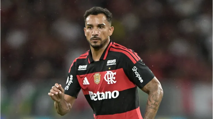 - Danilo jogador do Flamengo durante partida contra o Corinthians