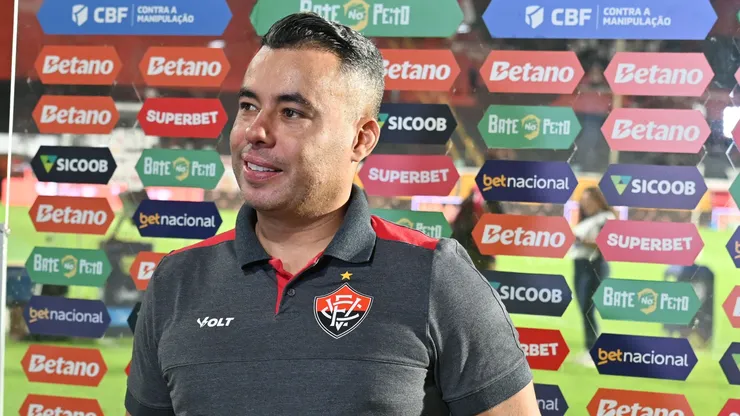 Jair Ventura entra na mira do Inter. Walmir Cirne/AGIF.