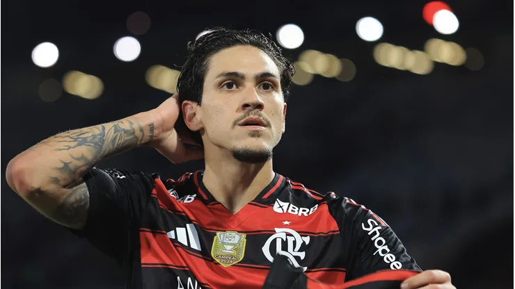 Pedro deseja a renovação com o Mengão - Foto: Buda Mendes/Getty Images