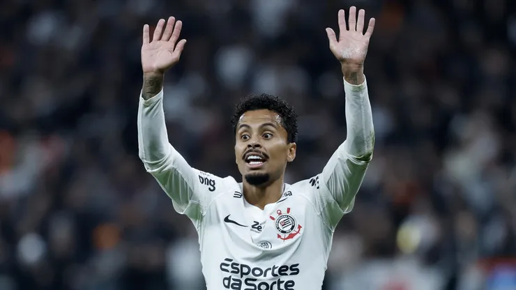Allan vem sendo bastante aproveitado por Diniz no Corinthians.