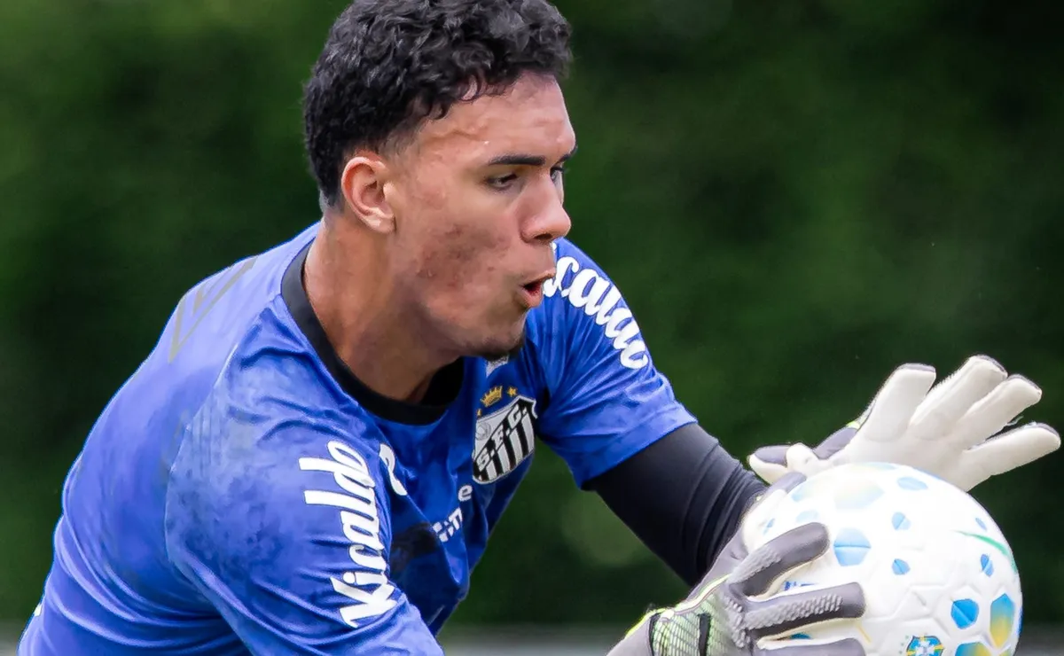 Opinião: João Pedro pede passagem, e ausência de Brazão abre espaço para mudança no gol do Santos