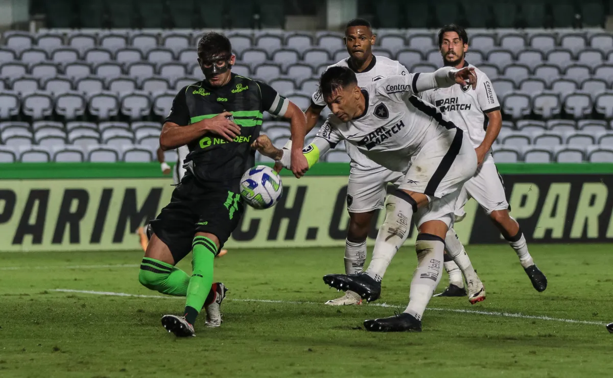 Coritiba x Botafogo pelo Brasileirão tem data e horário alterado pela CBF