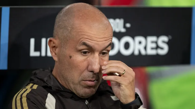 Leonardo Jardim tecnico do Flamengo durante partida contra o Independiente del Valle no estadio Maracana pelo campeonato Copa Libertadores 2026.