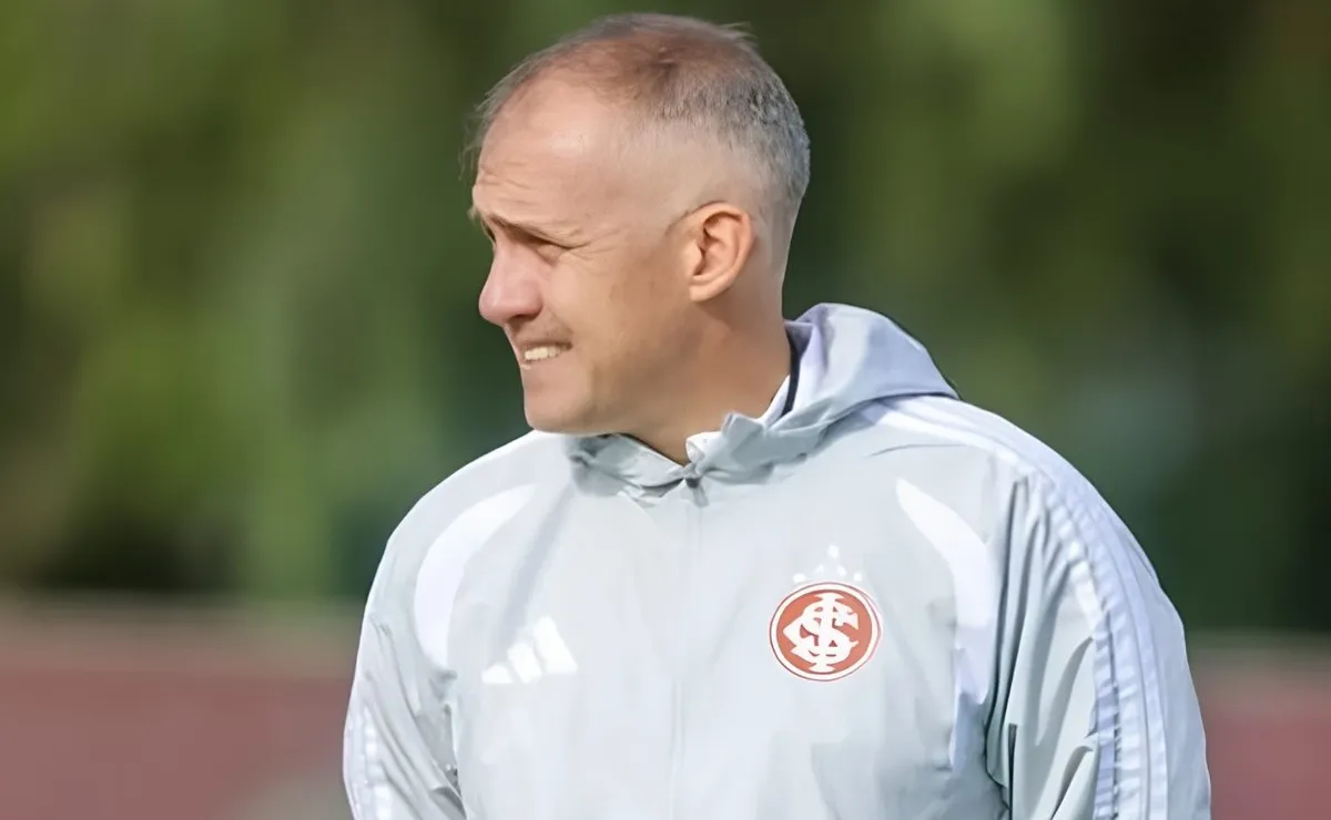 As 10 mudanças que Eduardo Baptista prepara no Inter em relação a Pezzolano