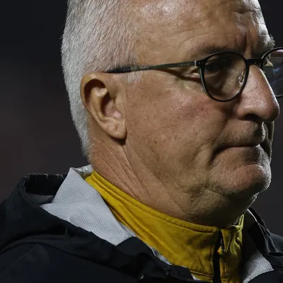 São Paulo: Dorival prepara espaço para jovens