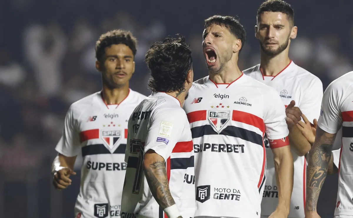 Calleri está perto de novas marcas históricas pelo São Paulo