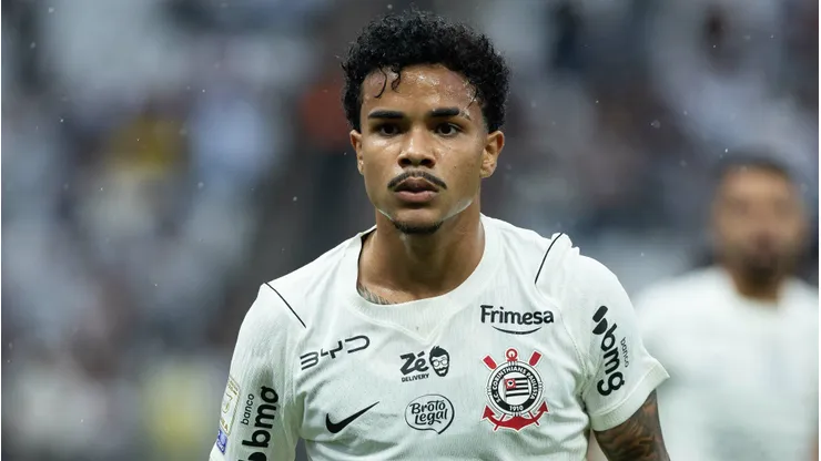 Kaio César vem sendo elogiado no Corinthians.