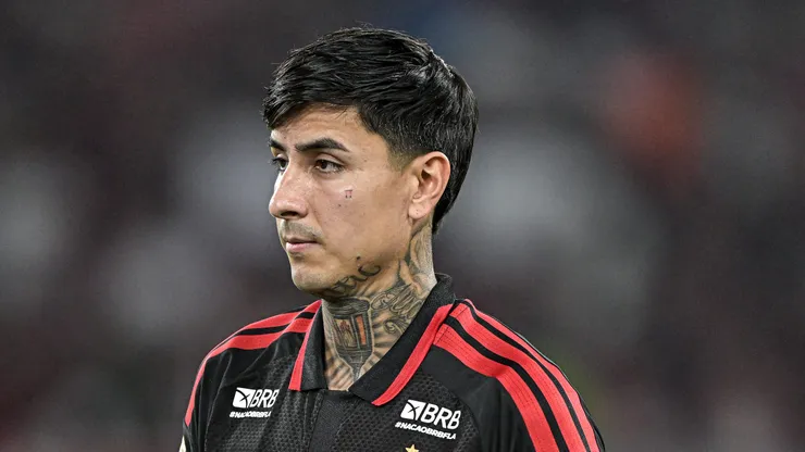 - Pulgar jogador do Flamengo durante partida contra o Mirassol no estadio Maracanã